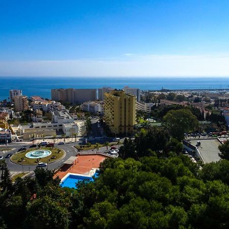 Apartment Duquesa De Espana ตอร์เรโมลิโนส ภายนอก รูปภาพ