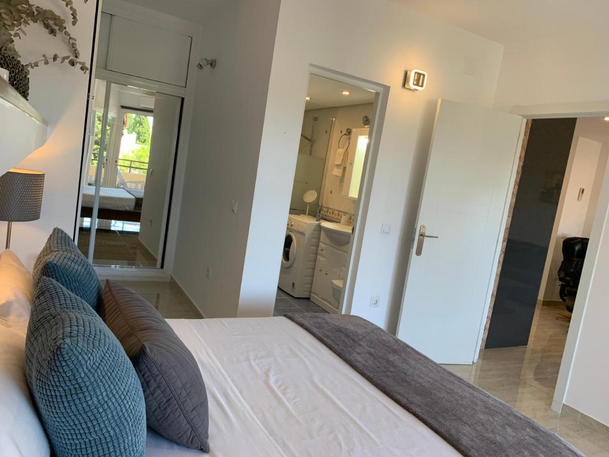 Apartment Duquesa De Espana ตอร์เรโมลิโนส ภายนอก รูปภาพ