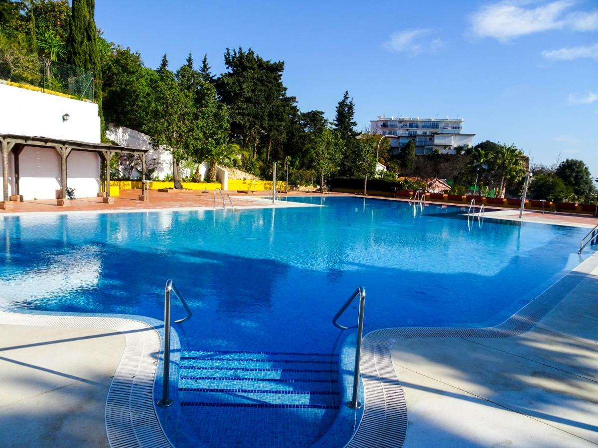 Apartment Duquesa De Espana ตอร์เรโมลิโนส ภายนอก รูปภาพ
